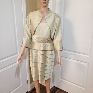 Jessica Howard Champagne Layered Midi Dress with Bolero Pre-owned